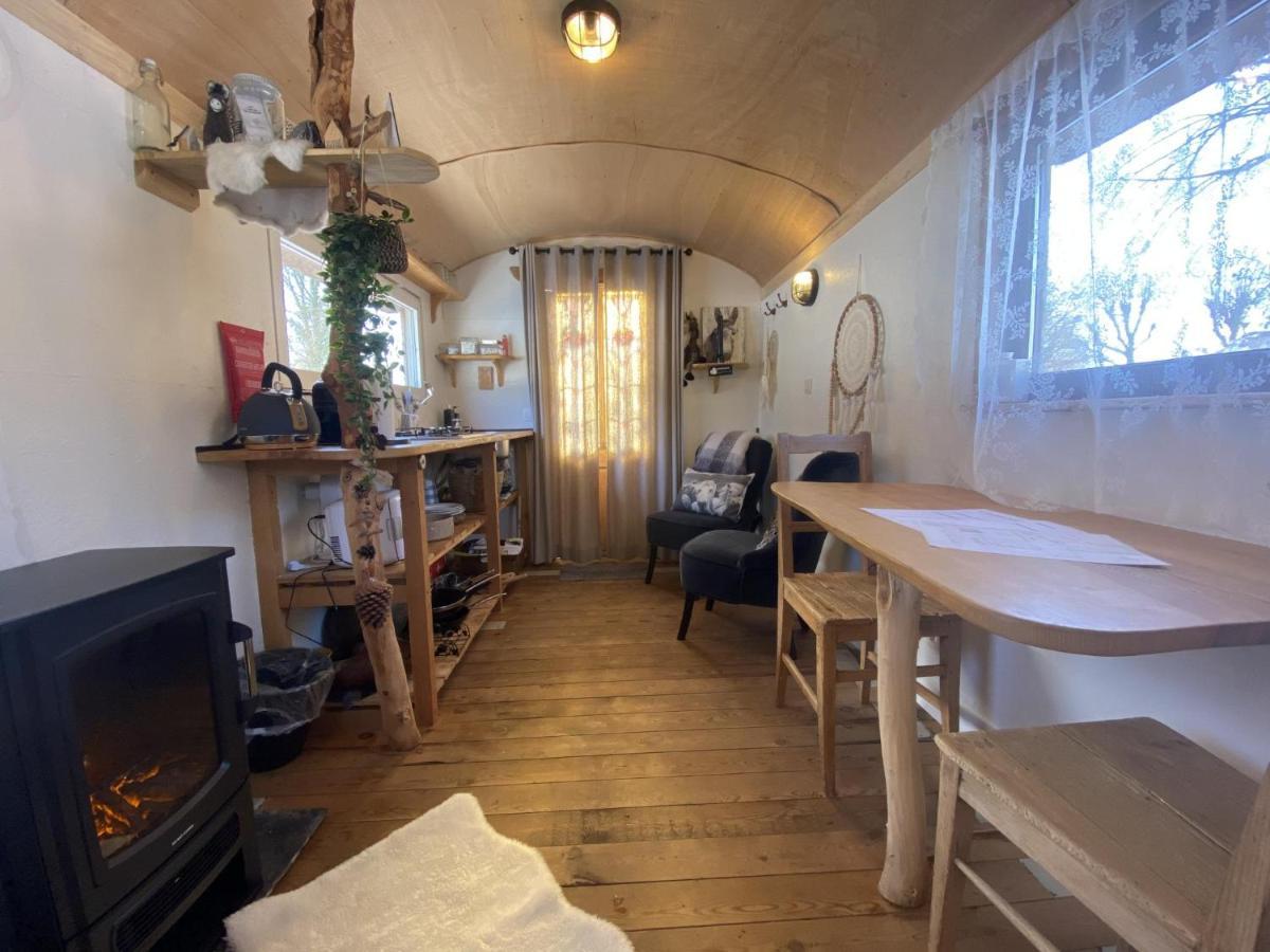 Pipowagen het Oventje Villa Zeeland Buitenkant foto