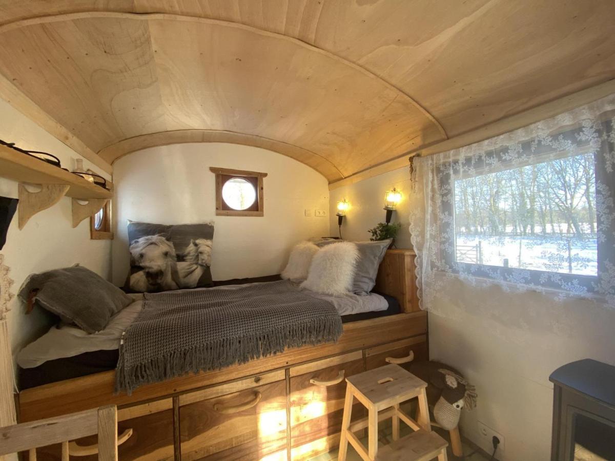 Pipowagen het Oventje Villa Zeeland Buitenkant foto