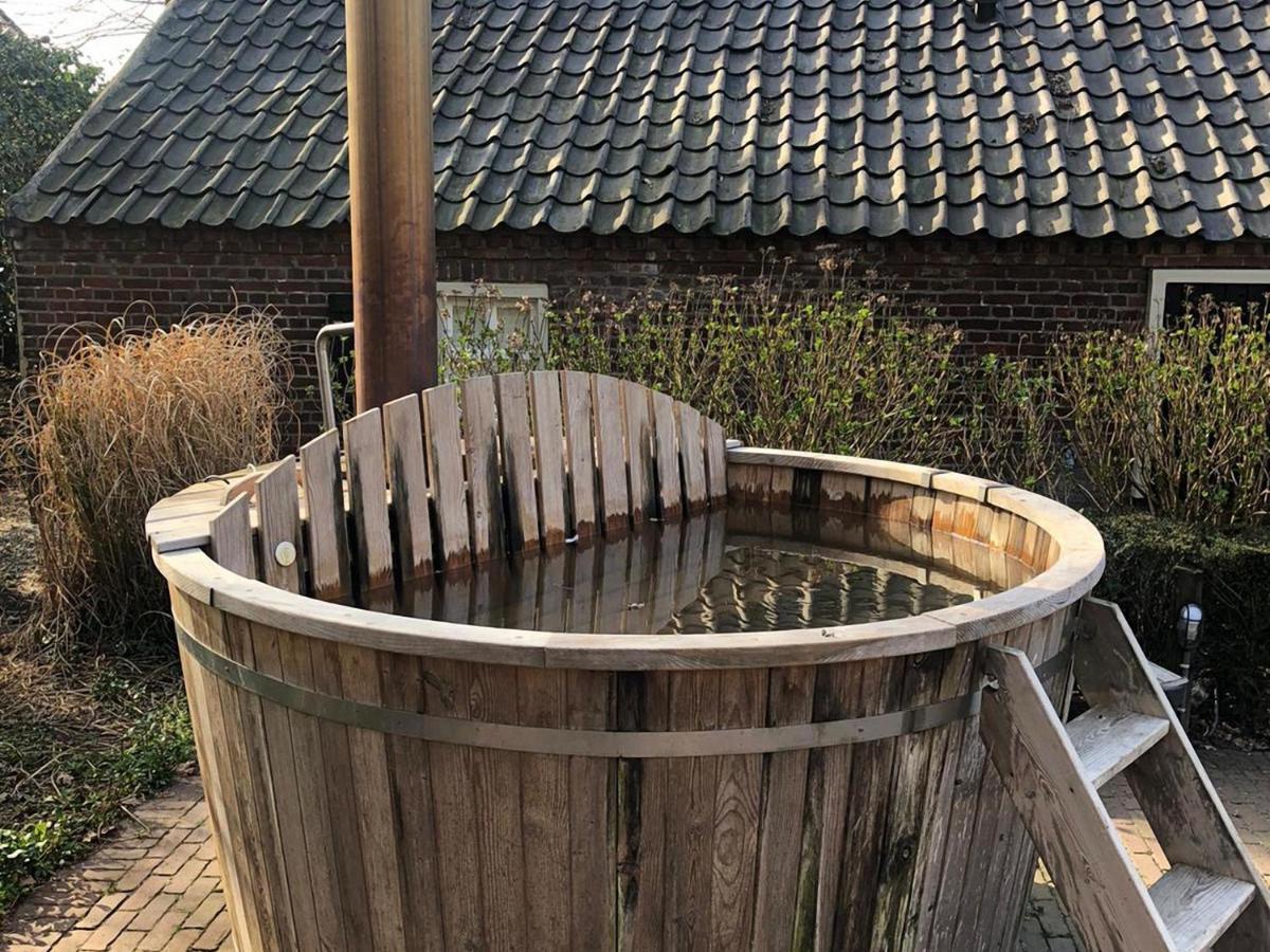 Pipowagen het Oventje Villa Zeeland Buitenkant foto
