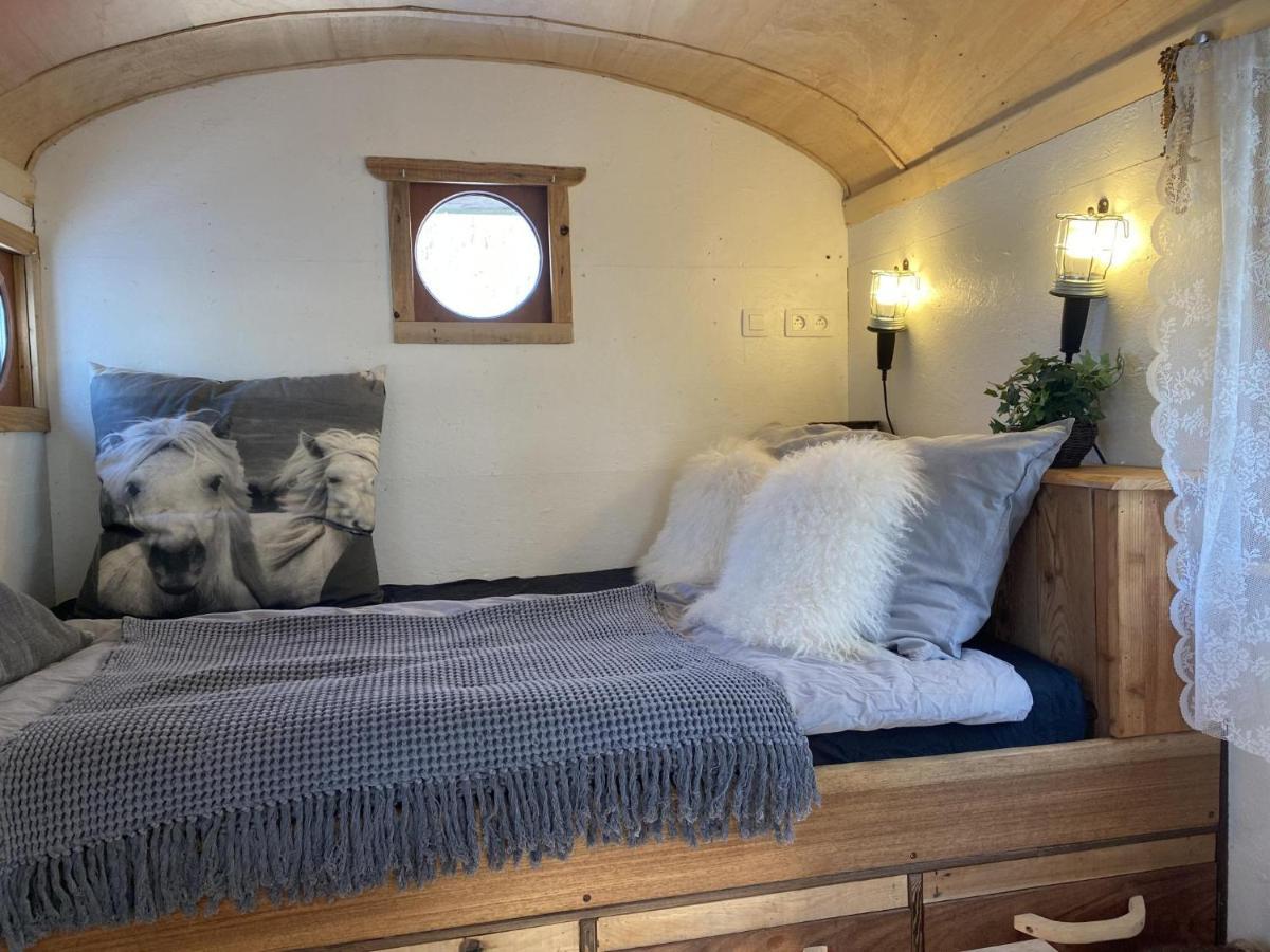 Pipowagen het Oventje Villa Zeeland Buitenkant foto