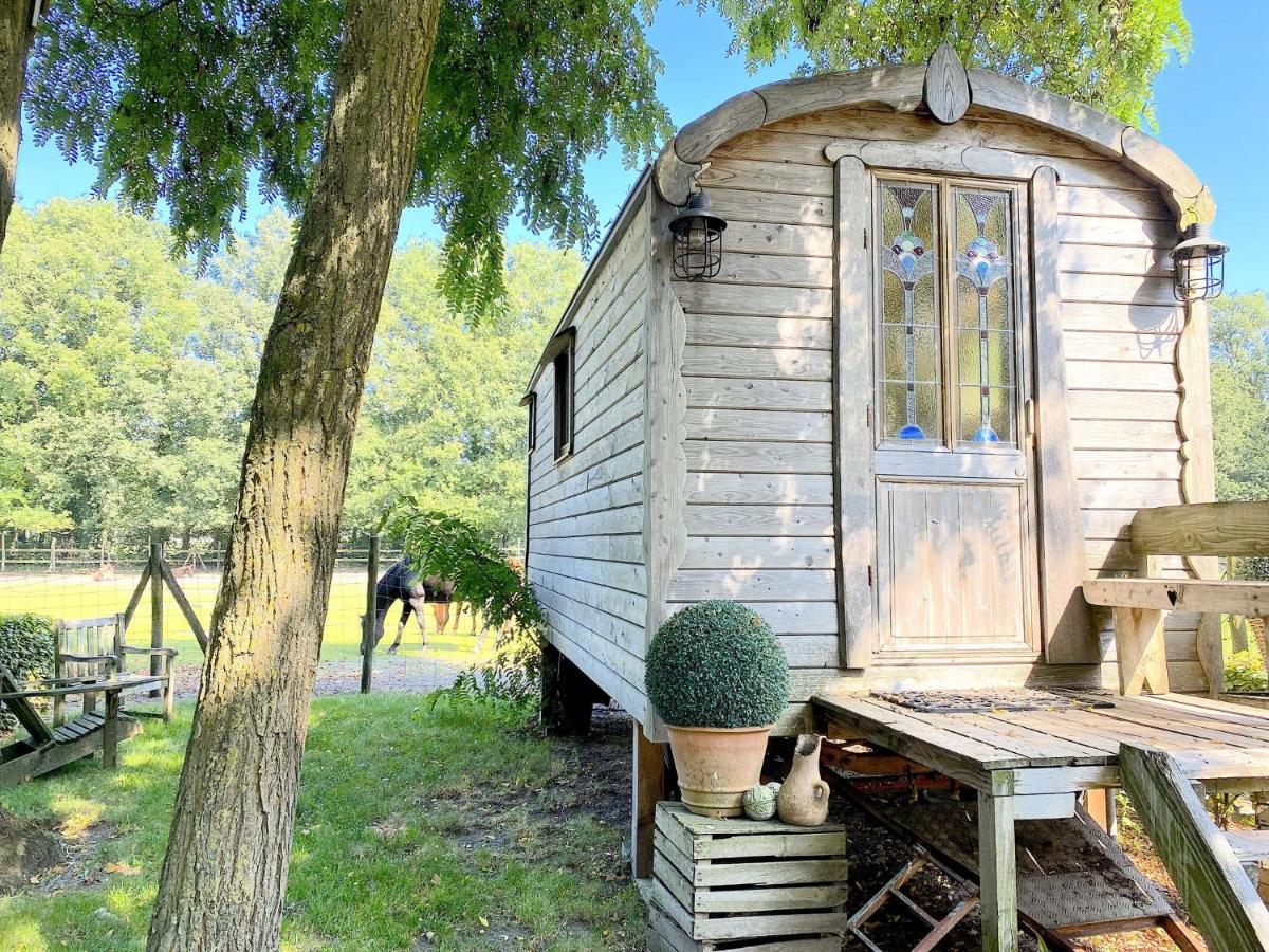 Pipowagen het Oventje Villa Zeeland Buitenkant foto